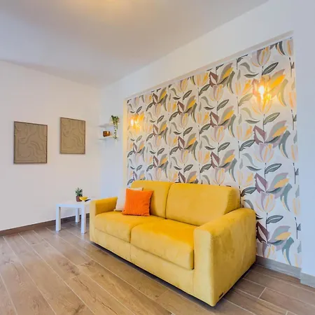 Ambra Gialla Apartman
